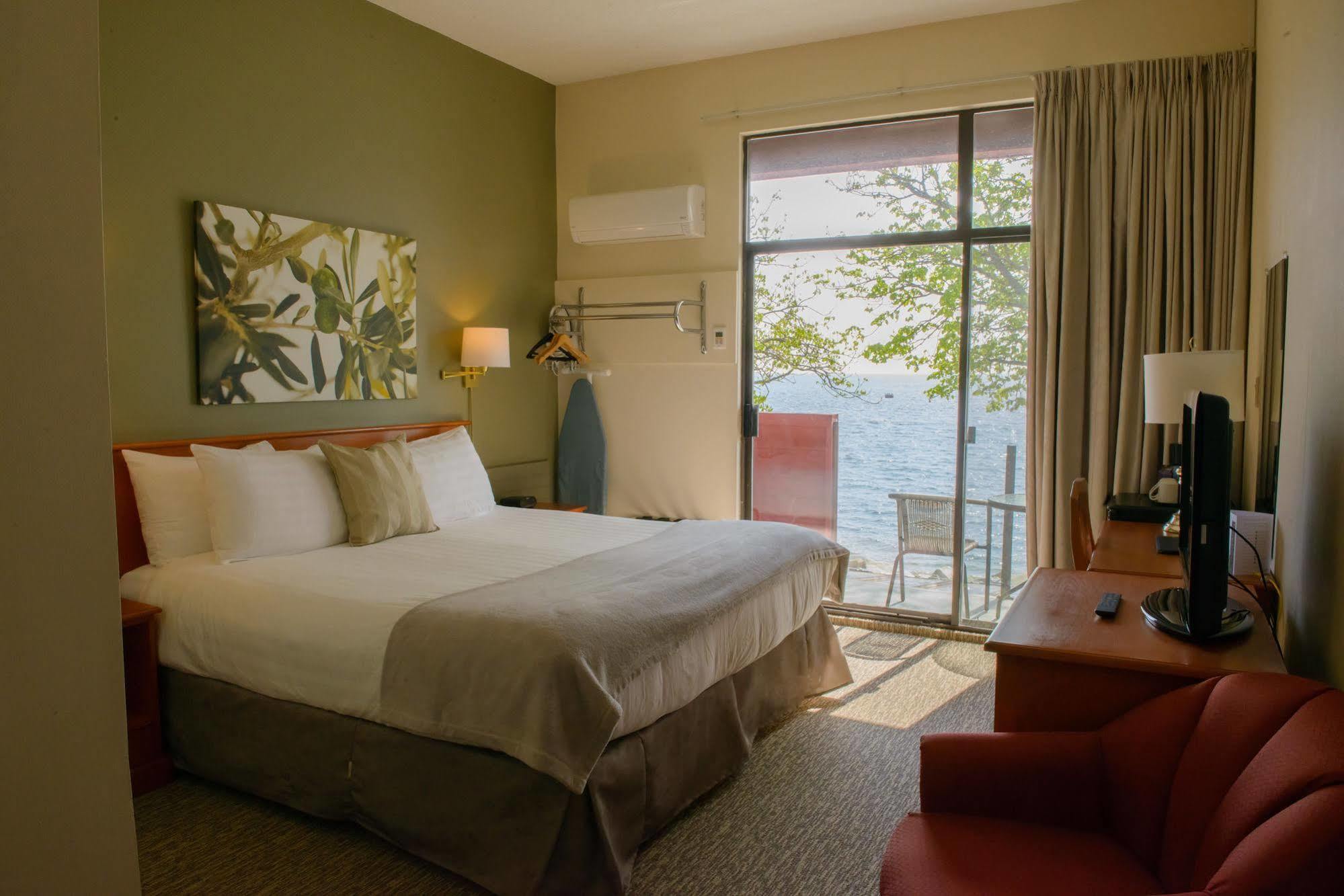 Driftwood Inn سيتشيلت المظهر الخارجي الصورة